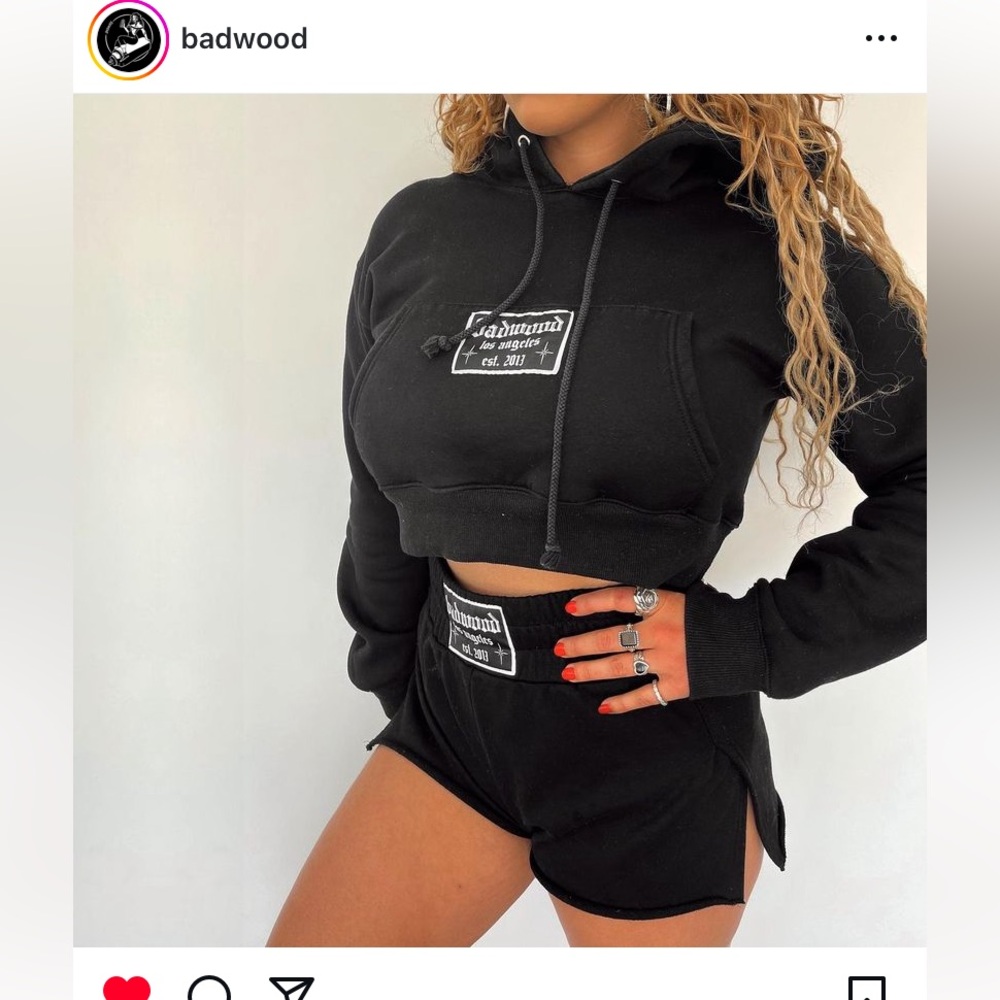BADWOOD BOXER CROPPED HOODIE SIZE SMALL